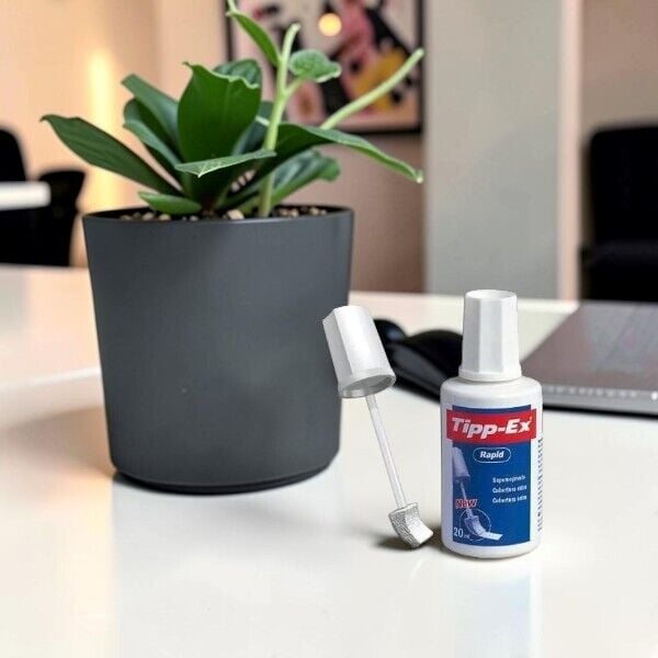 Tipp-Ex Sıvı Silici Rapid 20 Ml Süngerli