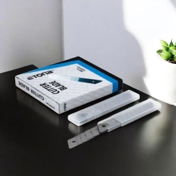 Etona Etn-526 Maket Bıçağı Yedeği Dar 10'lu tüp